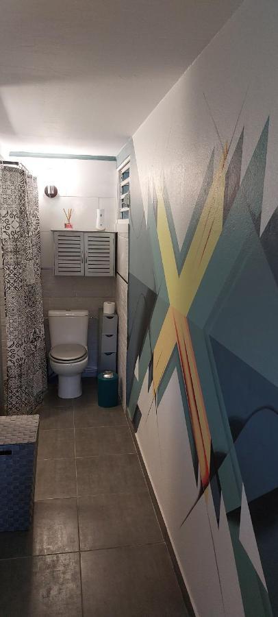 Label Kafe Apartment Буйянт Екстериор снимка